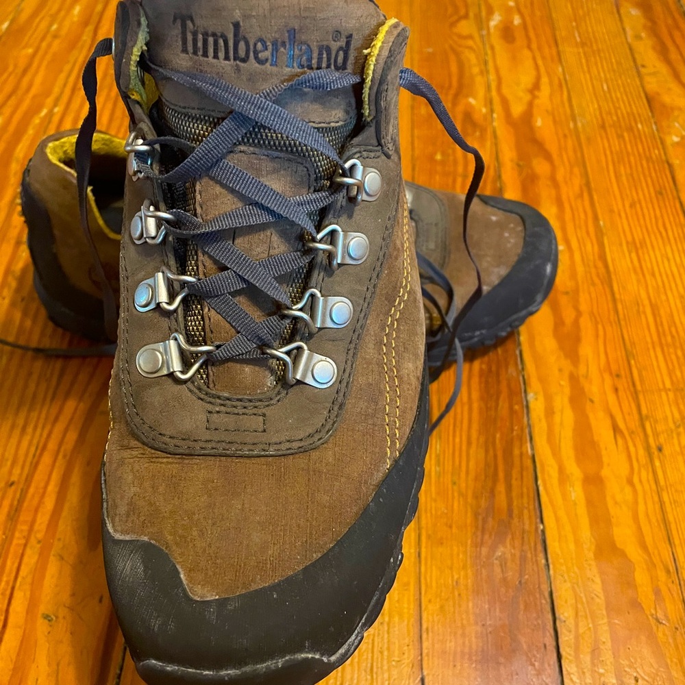Timberland Hiking Shoes, gently used, very comfortable